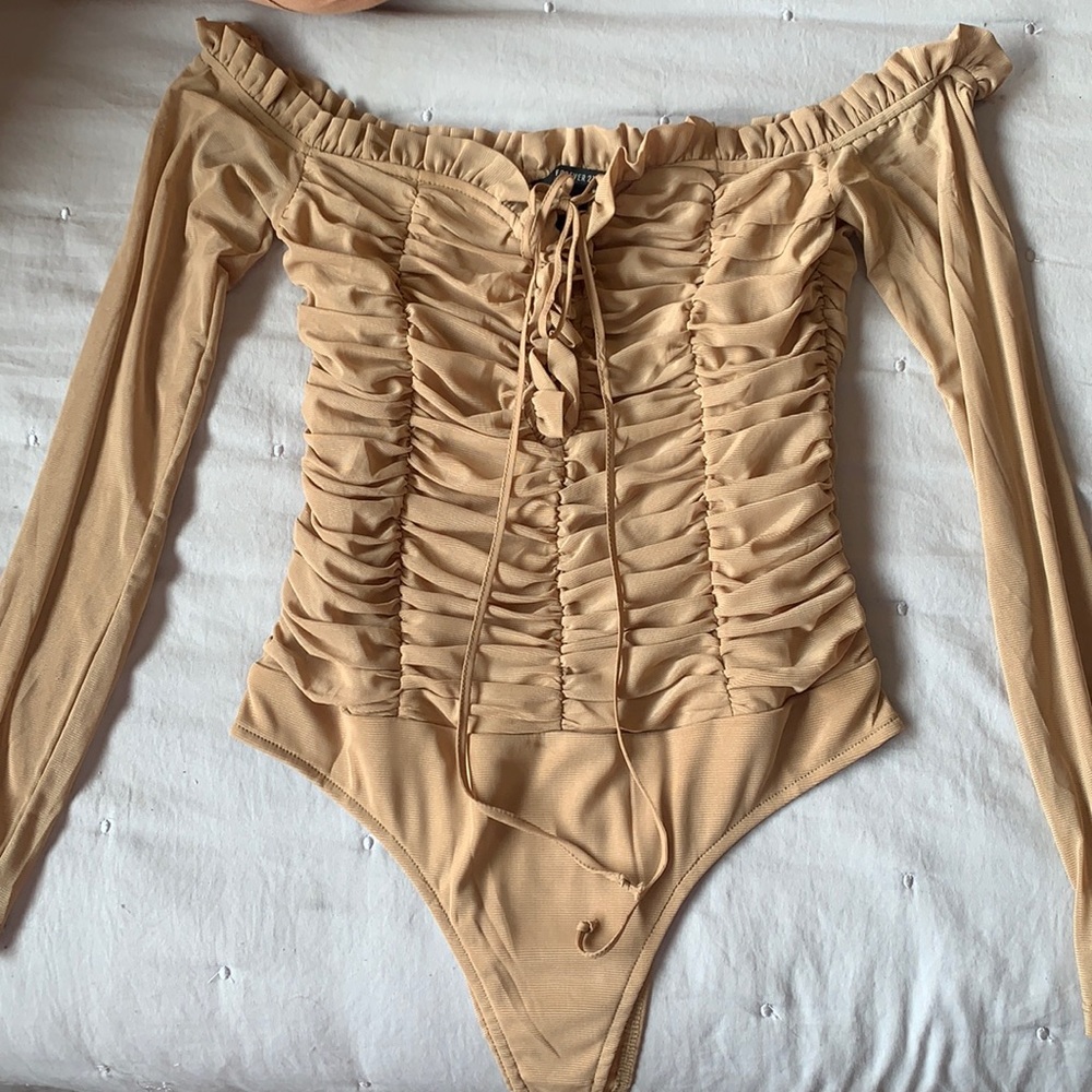 Brown ruched bodysuit